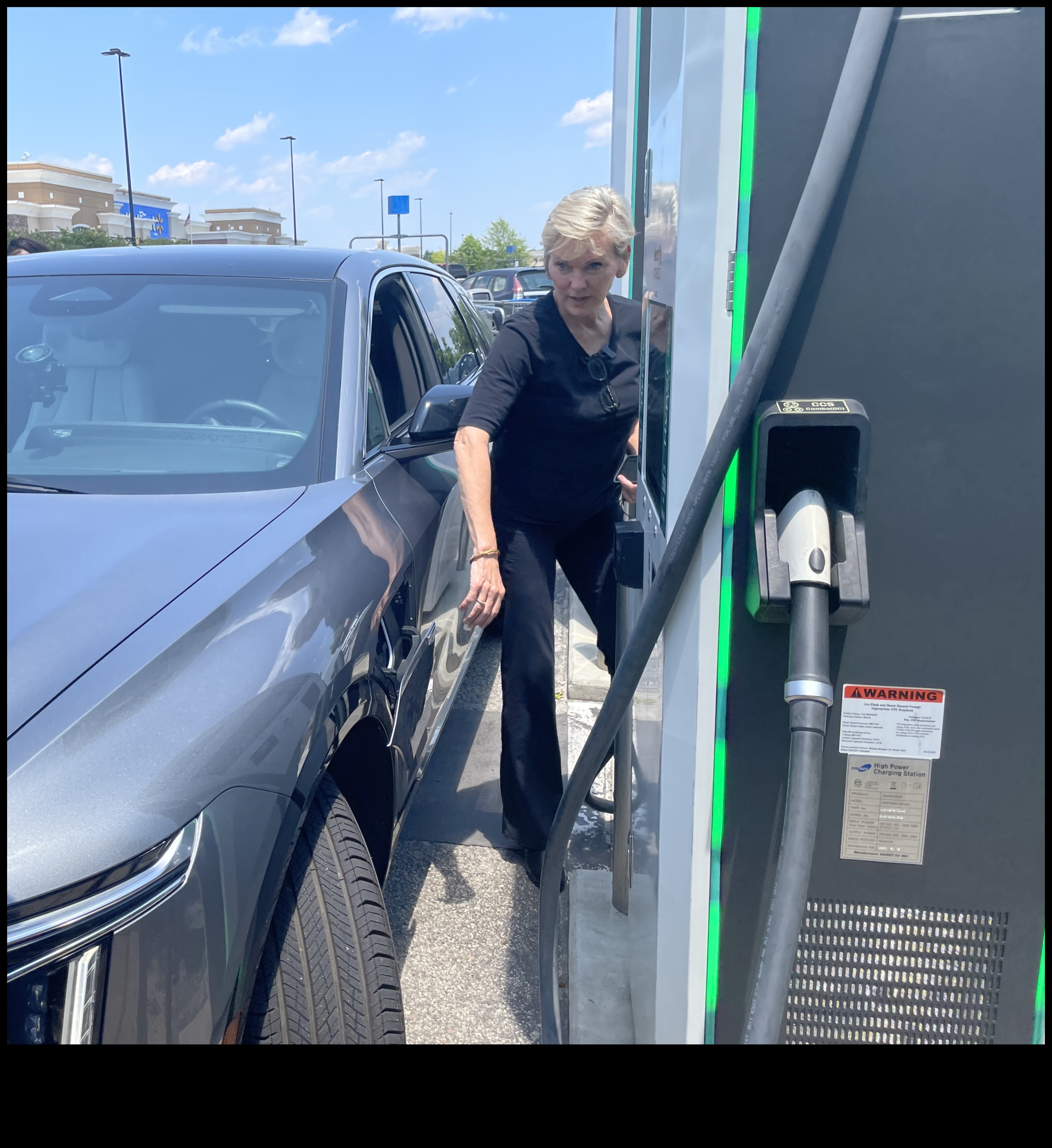 Uzlādes stāsti: elektrisko transportlīdzekļu entuziastu personīgi stāsti