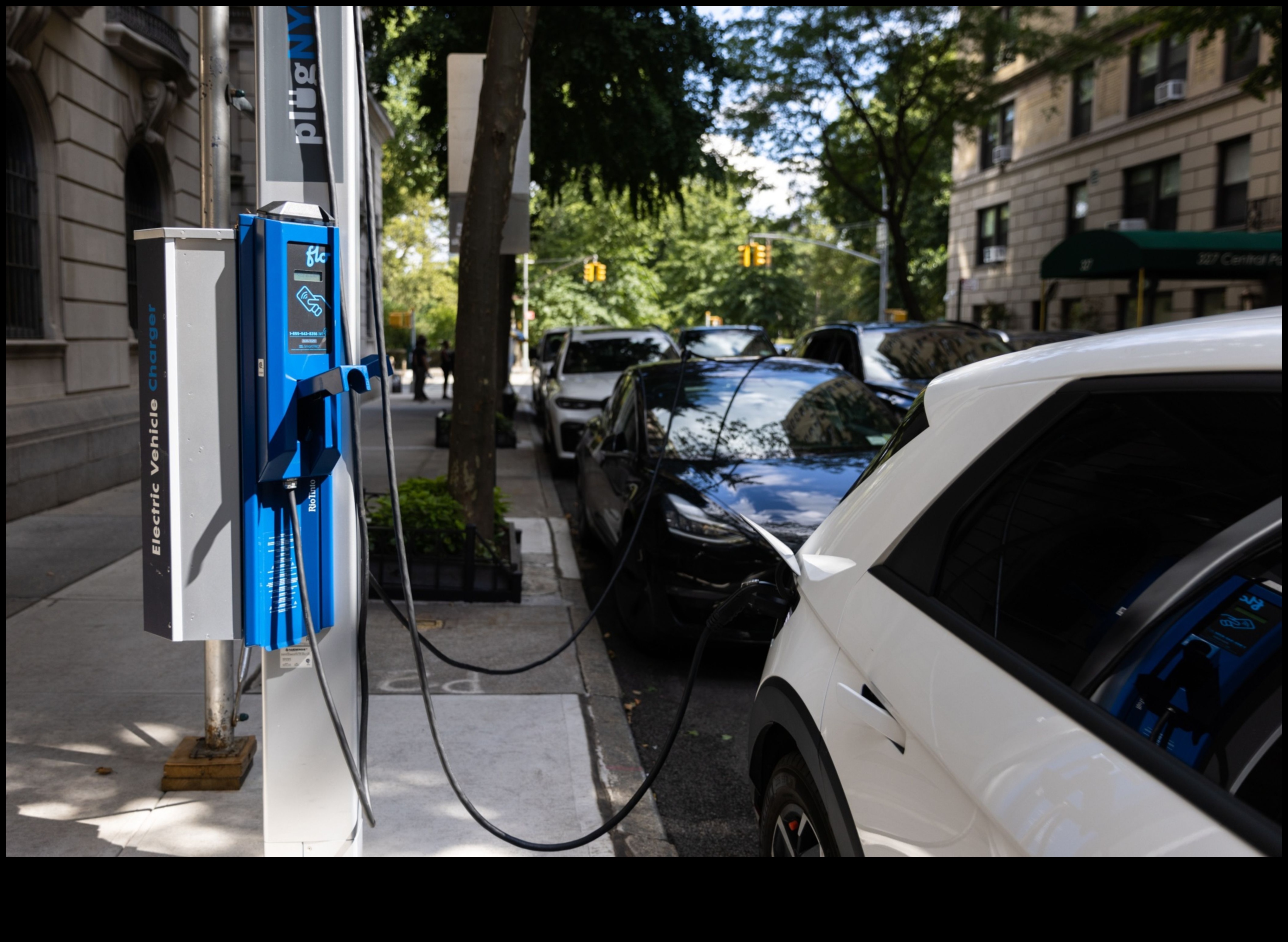 Uzlādes stāsti: elektrisko transportlīdzekļu entuziastu personīgi stāsti