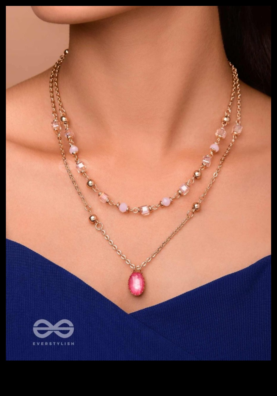 Kristālu kaskāde: pārklājiet savu kaklu kristālu kaskādē