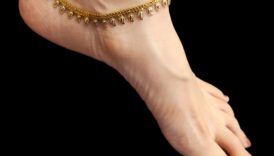 Putojošā elegance: apžilbiniet potīšu sasprindzinājumu