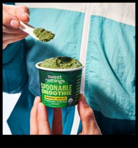 Tropical Greens, atrodoties ceļā: pārnēsājami zaļie smūtiji rosīgam dzīvesveidam